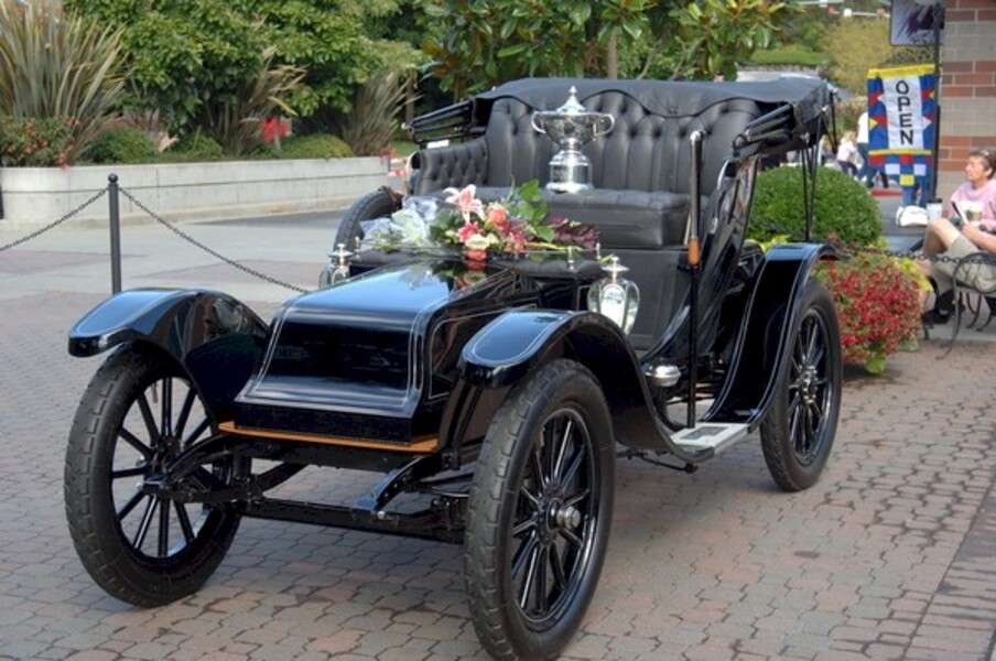 Auto Standard Electric Tourer Año 1912 rompecabezas en línea