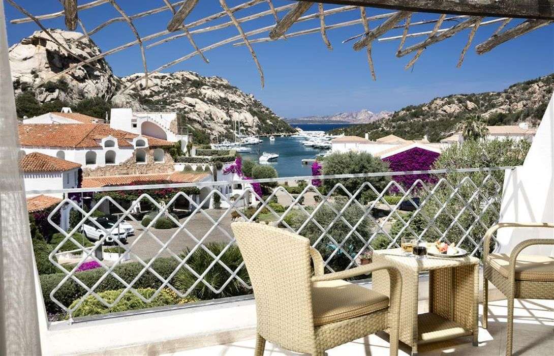 View from the terrace in Porto Cervo online puzzle
