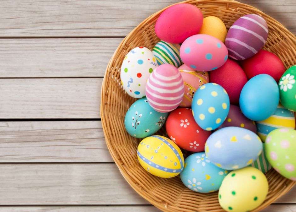 Colorful Easter eggs jigsaw puzzle online