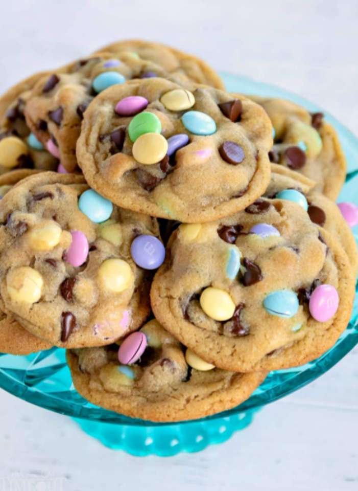 Les meilleurs biscuits aux pépites de chocolat de Pâques puzzle en ligne