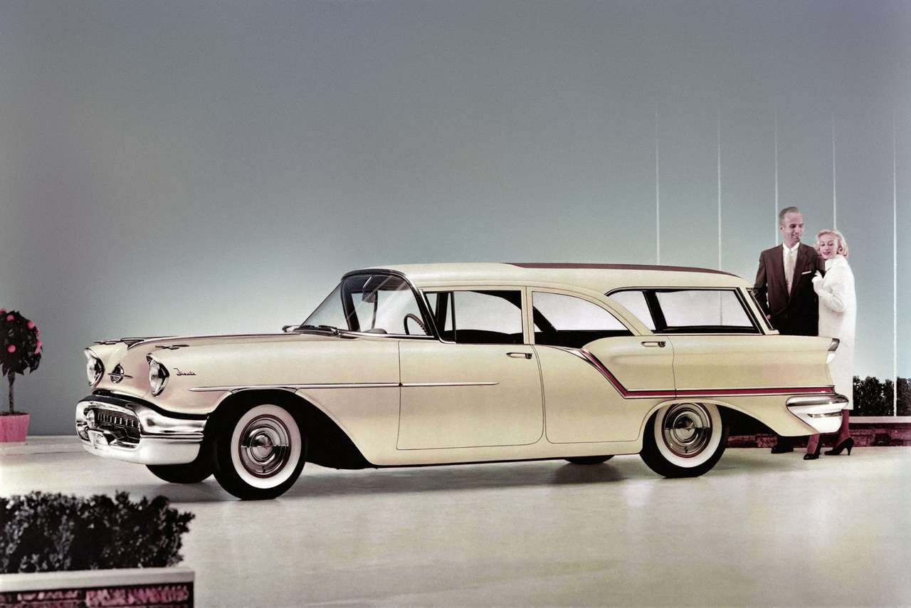 Oldsmobile Super 88 Fiesta Station Wagon 1957 року випуску онлайн пазл