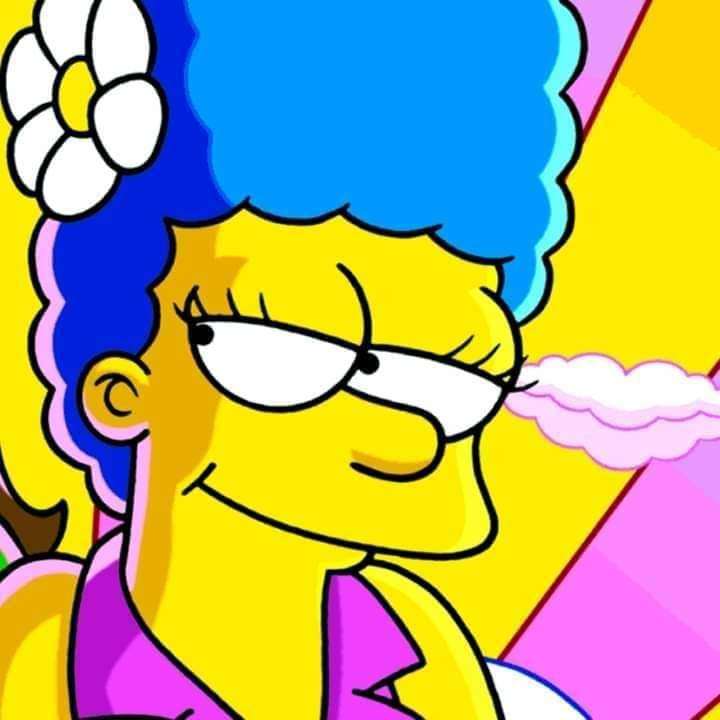 MARGE SIMPSON jigsaw puzzle online