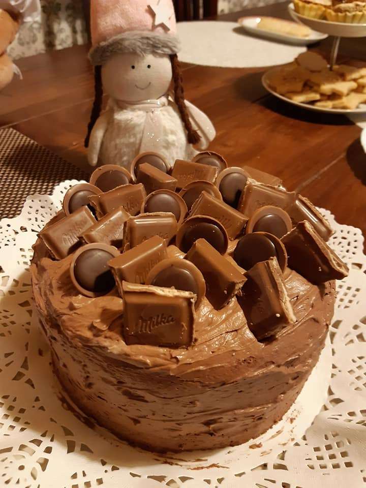шоколадний торт онлайн пазл