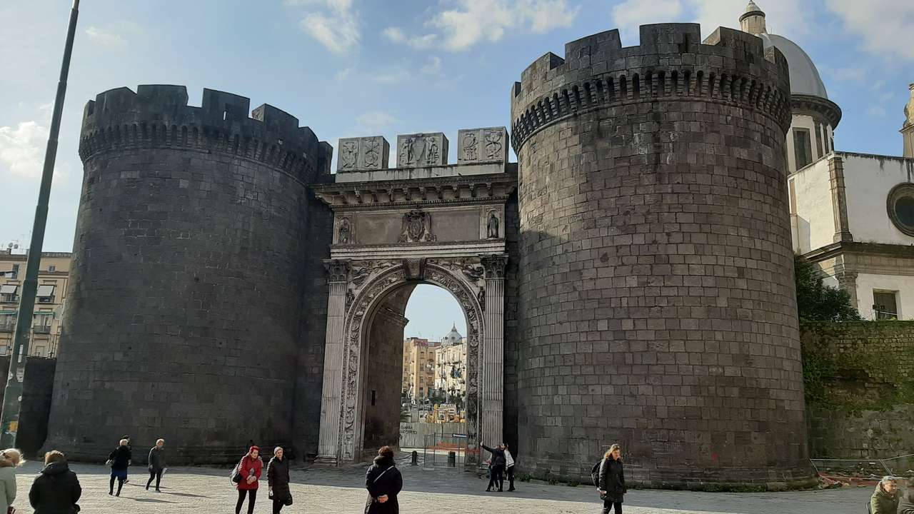 Porta Capuana online puzzel