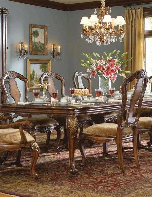 Dining room of an American style house #27 jigsaw puzzle online