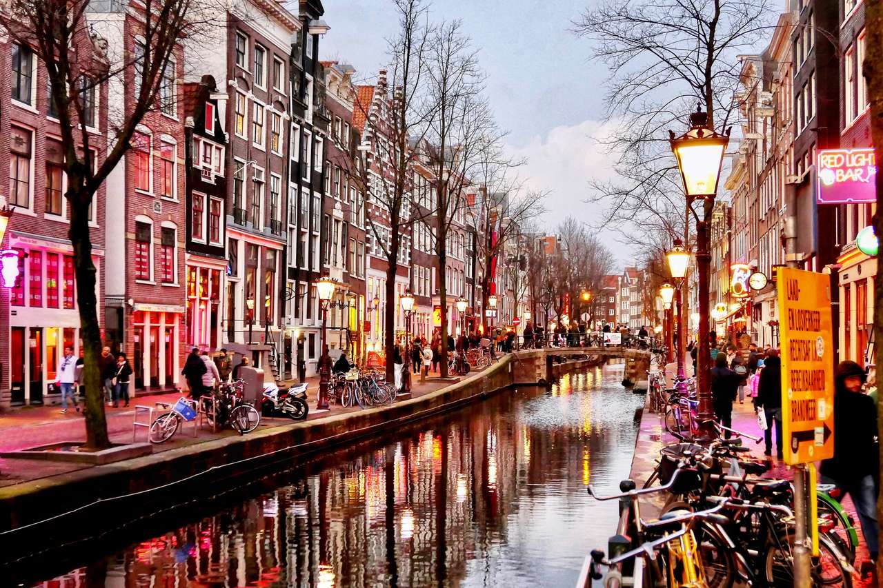 περιοχή με τα κόκκινα φανάρια του Άμστερνταμ παζλ online
