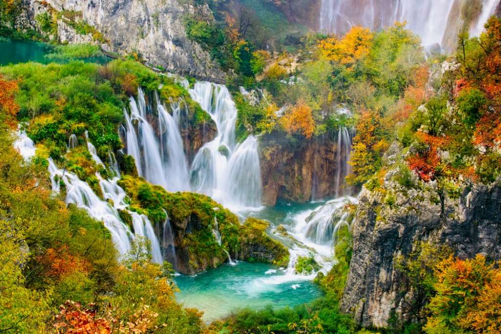 Водопад в Хърватия онлайн пъзел