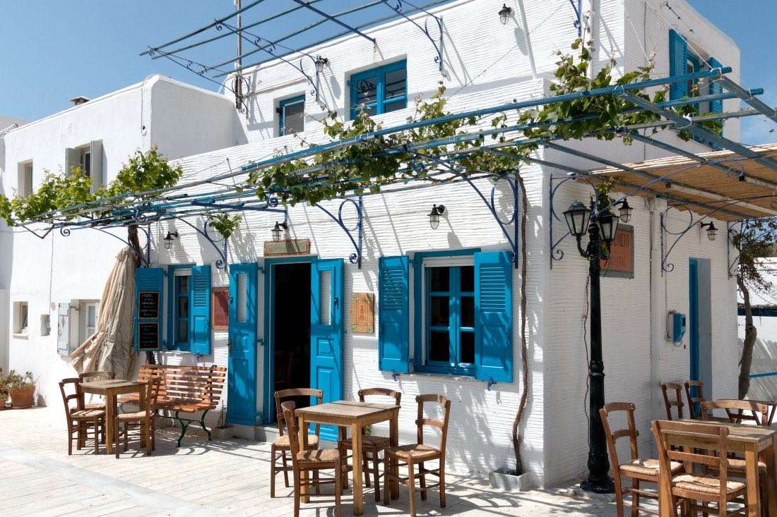 Греческий остров Парос Лефкес пазл онлайн