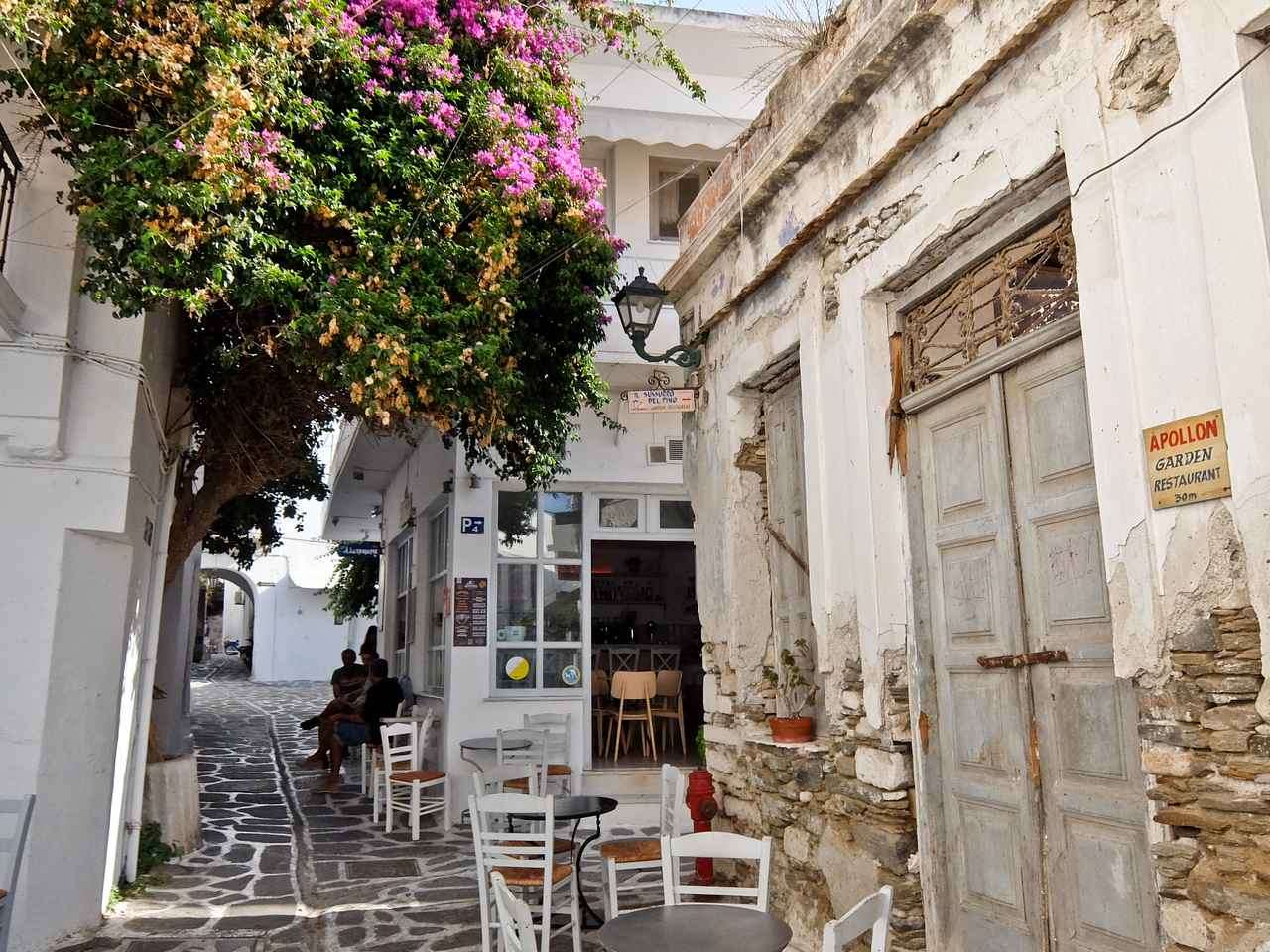 Řecký ostrov Paros Parikia skládačky online