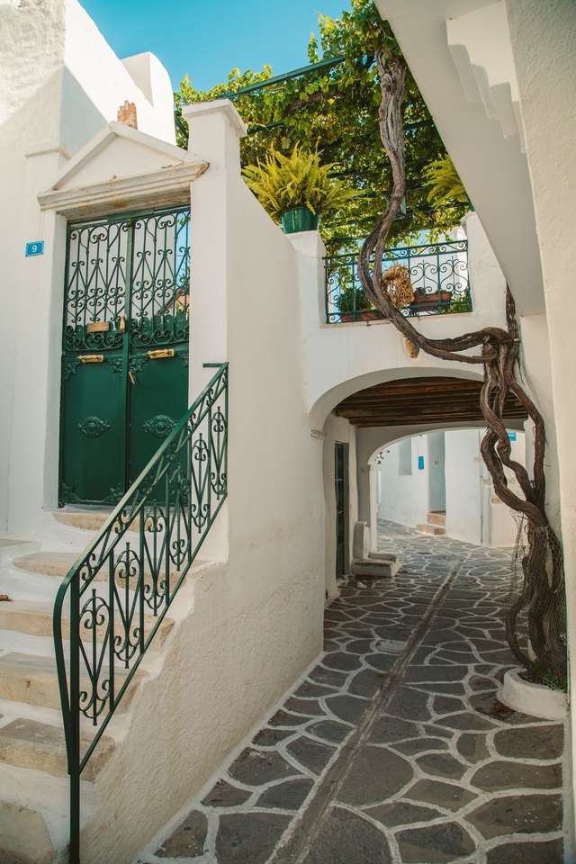 Greek island of Paros Parikia online puzzle