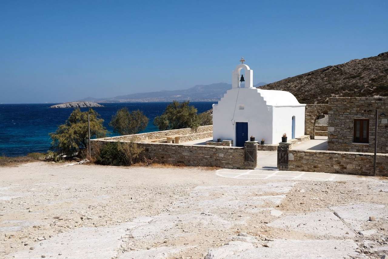 Грецький острів Антипарос пазл онлайн