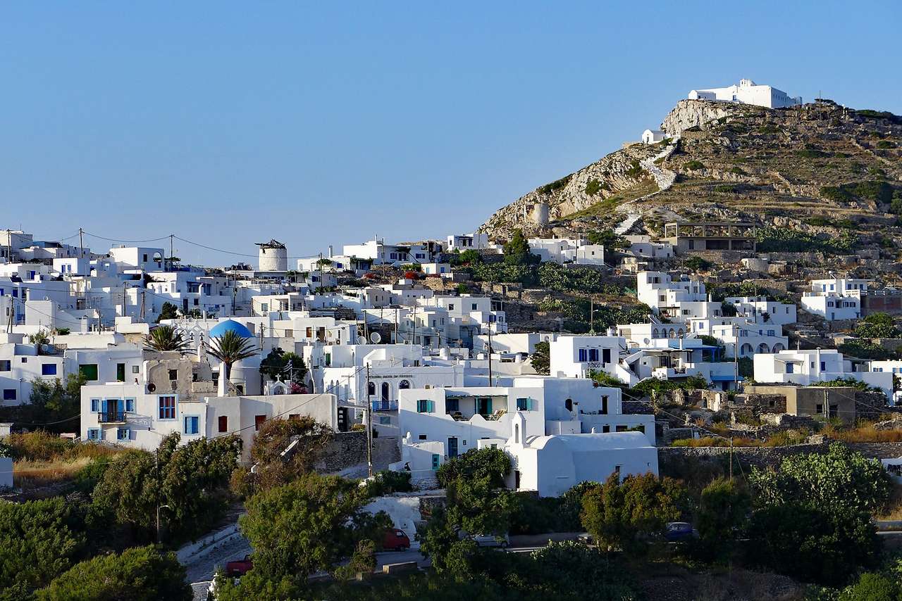 Den grekiska ön Sikinos Pussel online