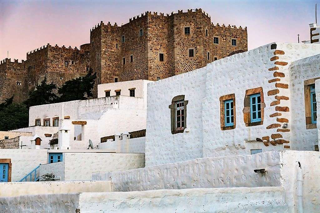 Insula grecească Patmos jigsaw puzzle online