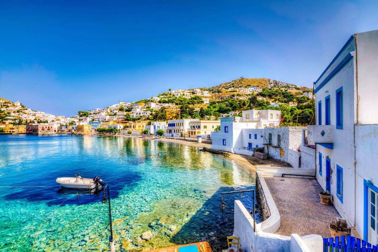 Грецький острів Лерос пазл онлайн