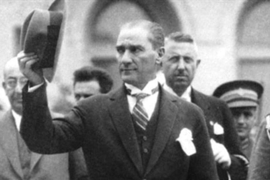 Мустафа Кемал Ататюрк онлайн пъзел