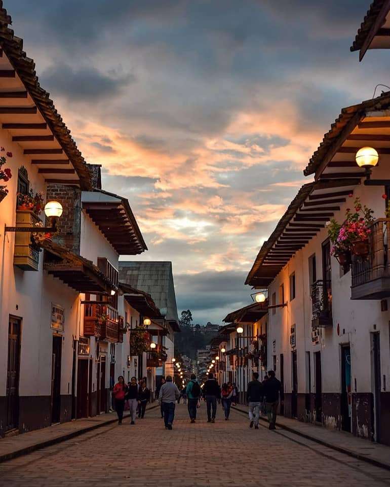 Chachapoyas, região amazônica, Peru quebra-cabeças online