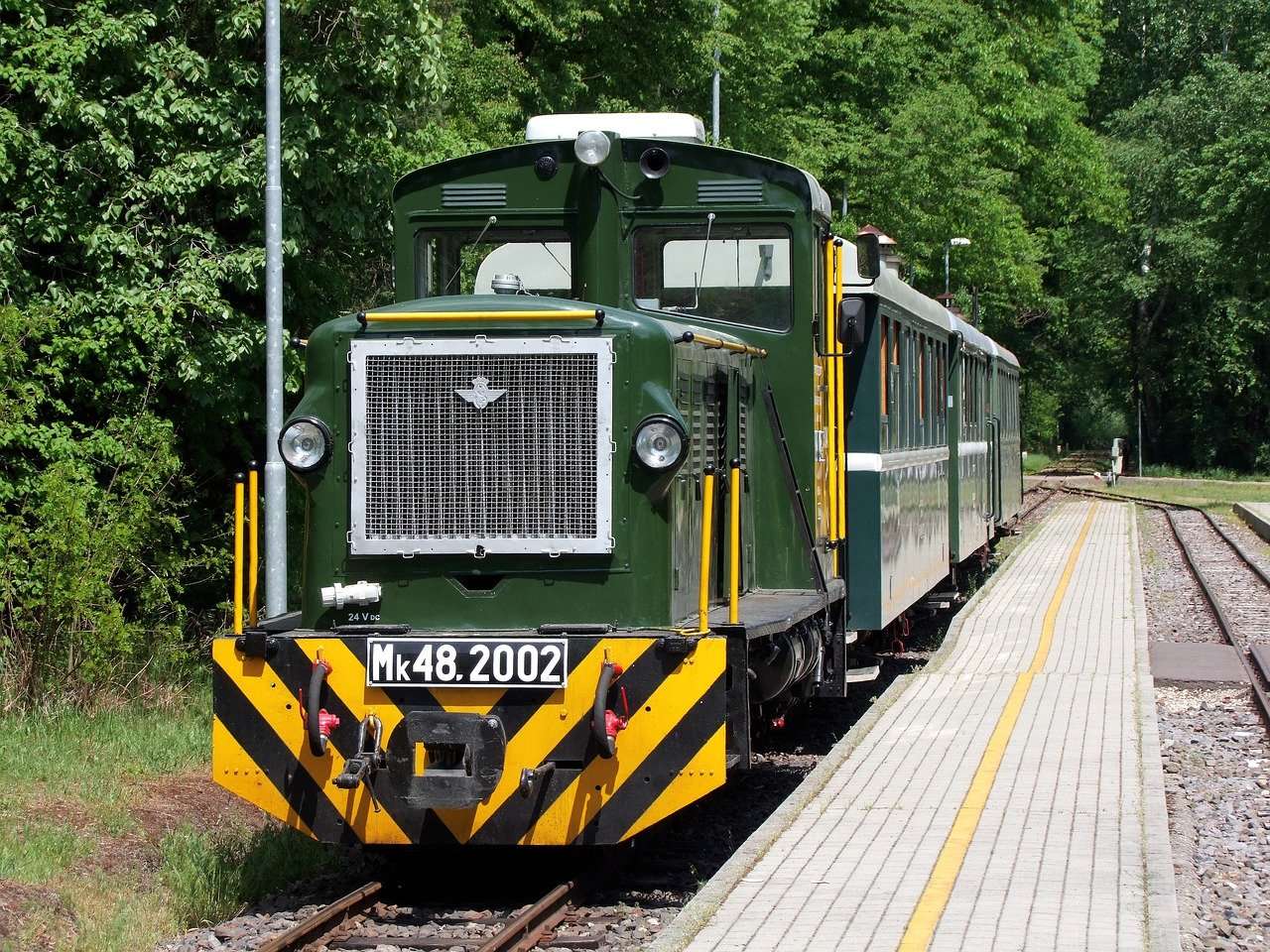 Vlak lesní železnice skládačky online