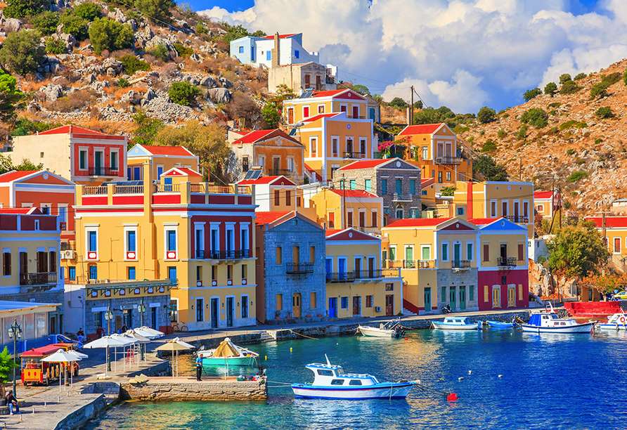 греческий остров Сими пазл онлайн