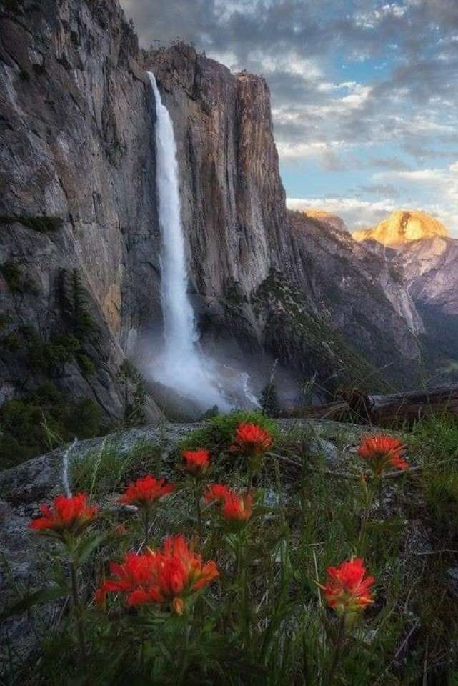 Водопадът Йосемити онлайн пъзел