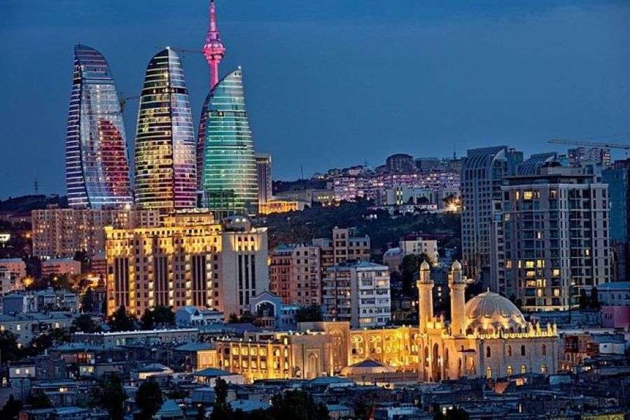 Aserbaidschan bei Nacht Online-Puzzle