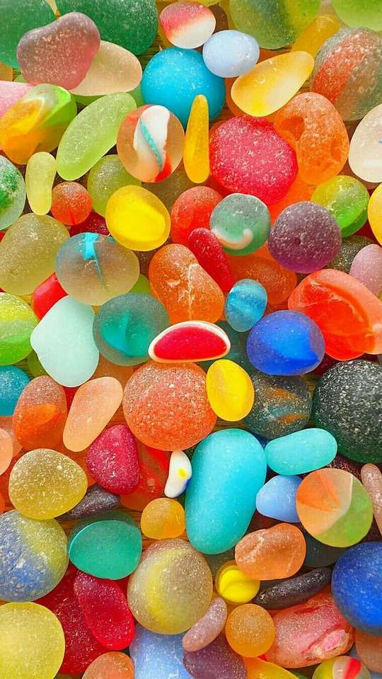 Glas, kleurrijke kiezelstenen legpuzzel online