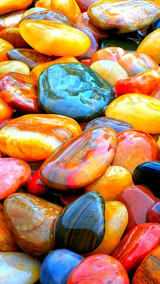 Радужные камешки, чудеса природы онлайн-пазл