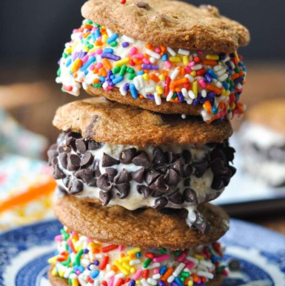Сендвічі з морозивом з печивом онлайн пазл