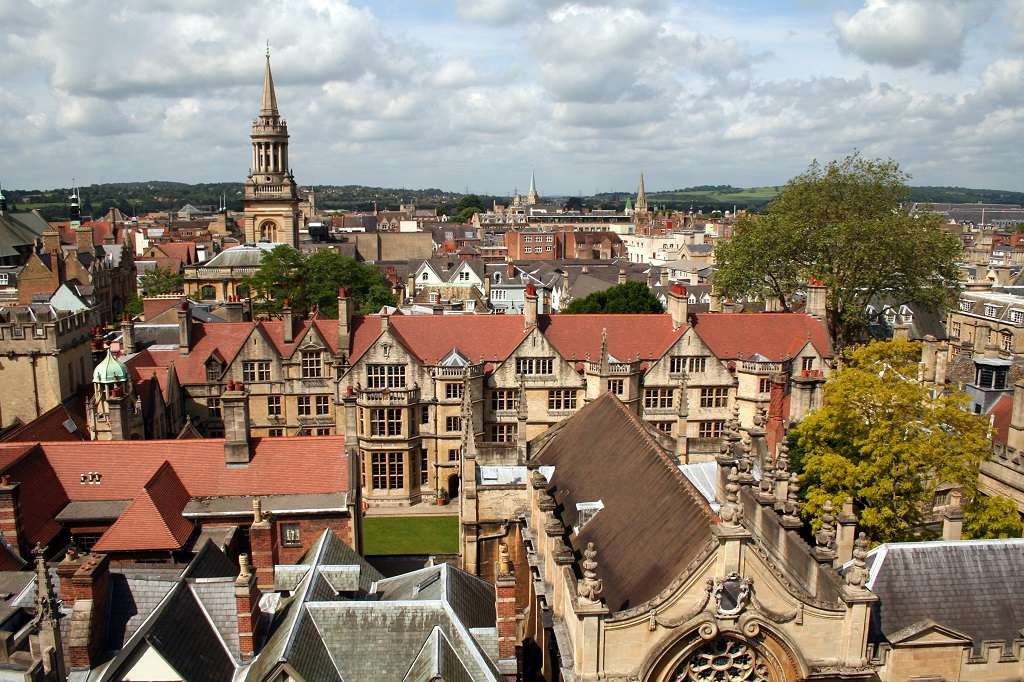 Utsikt över Oxford, England Pussel online