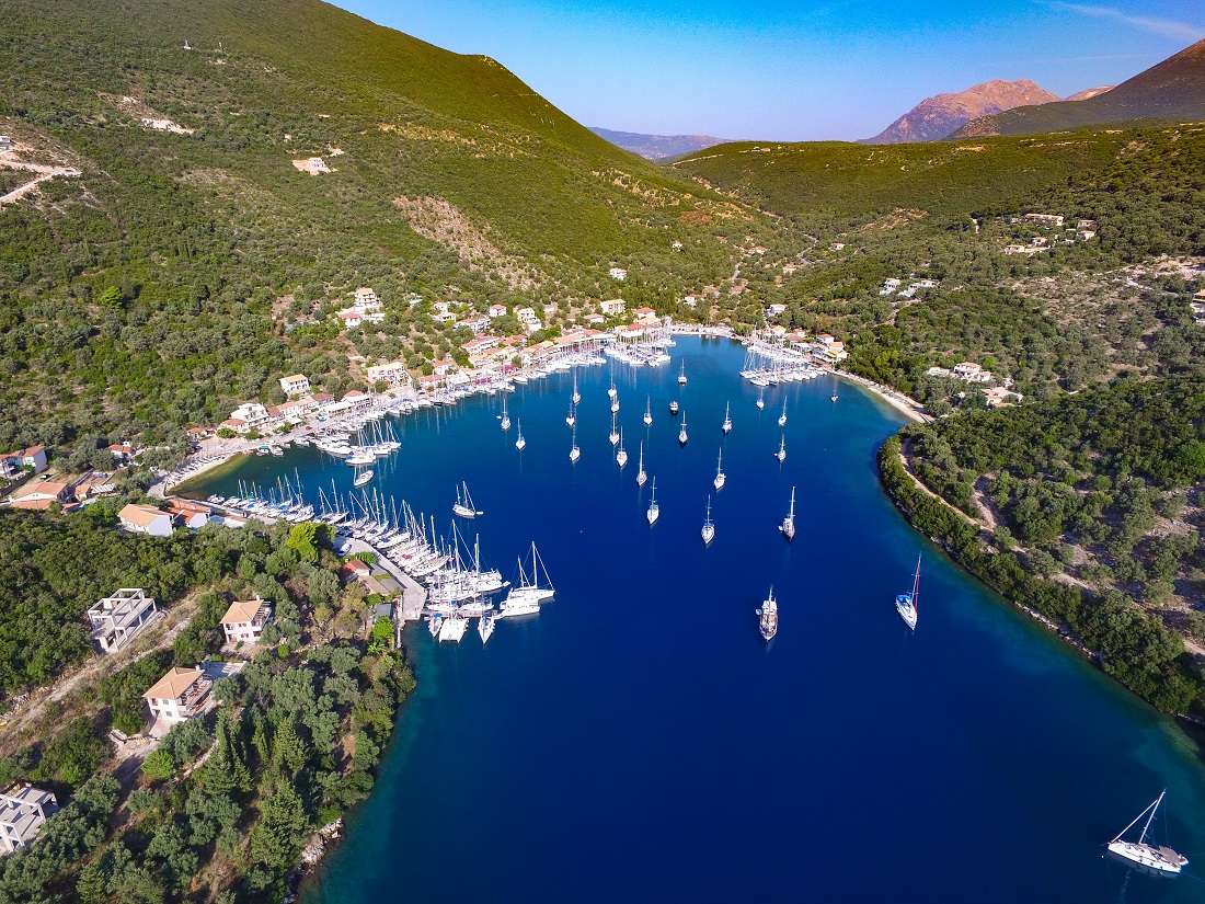 pittoreske haven in Griekenland legpuzzel online