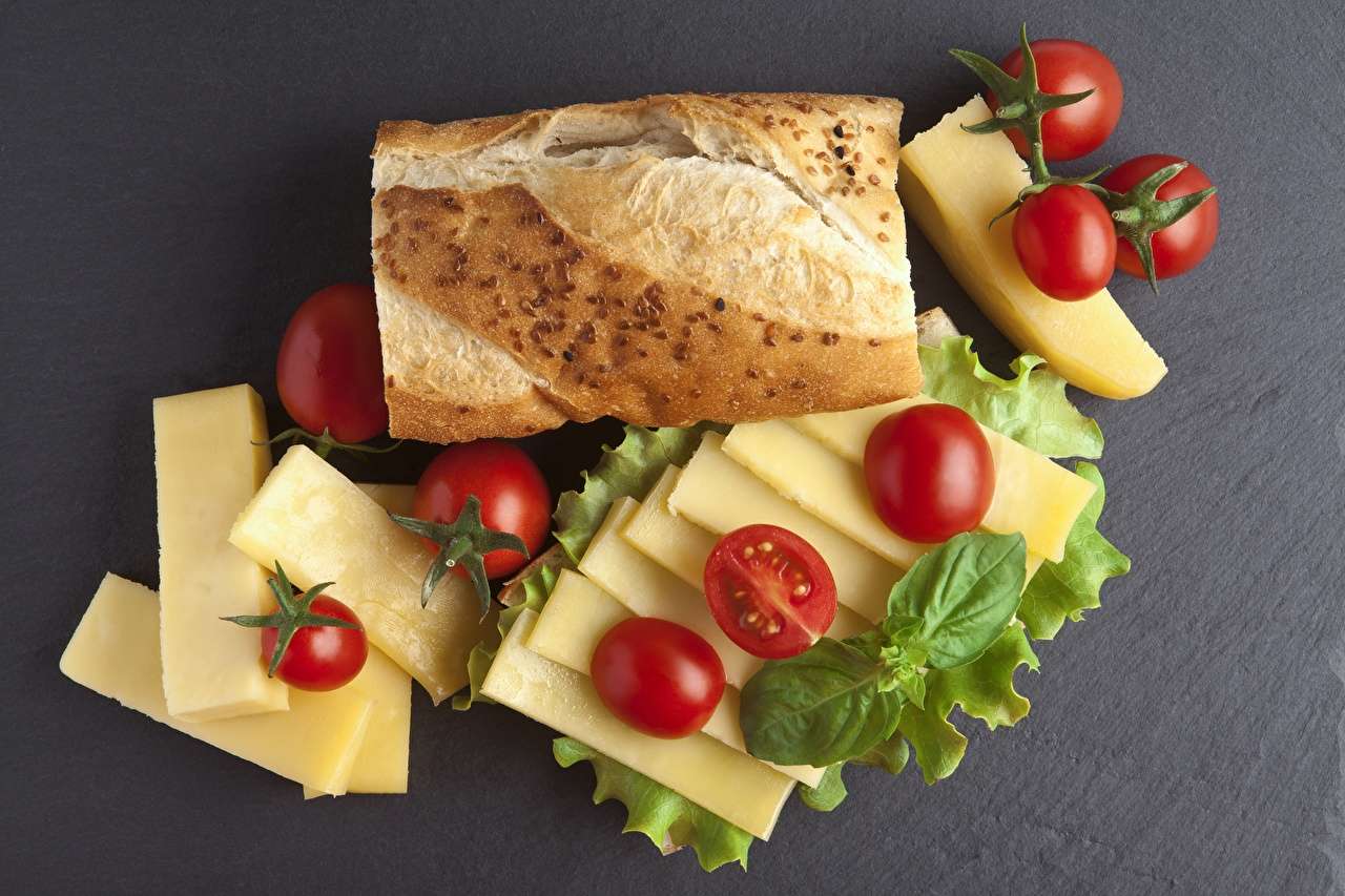 Хліб, сир, помідори пазл онлайн