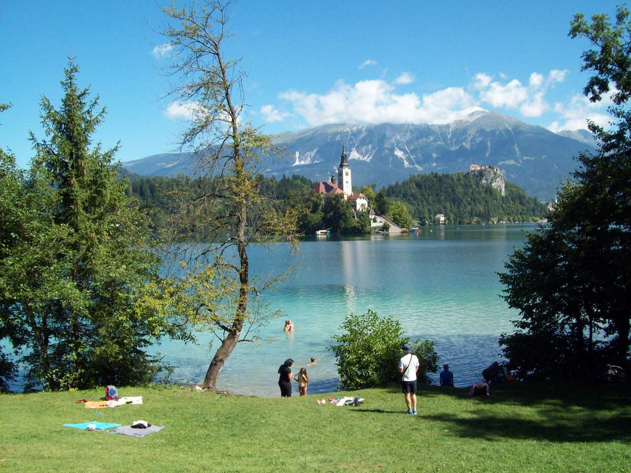 Lago Bled e isla rompecabezas en línea