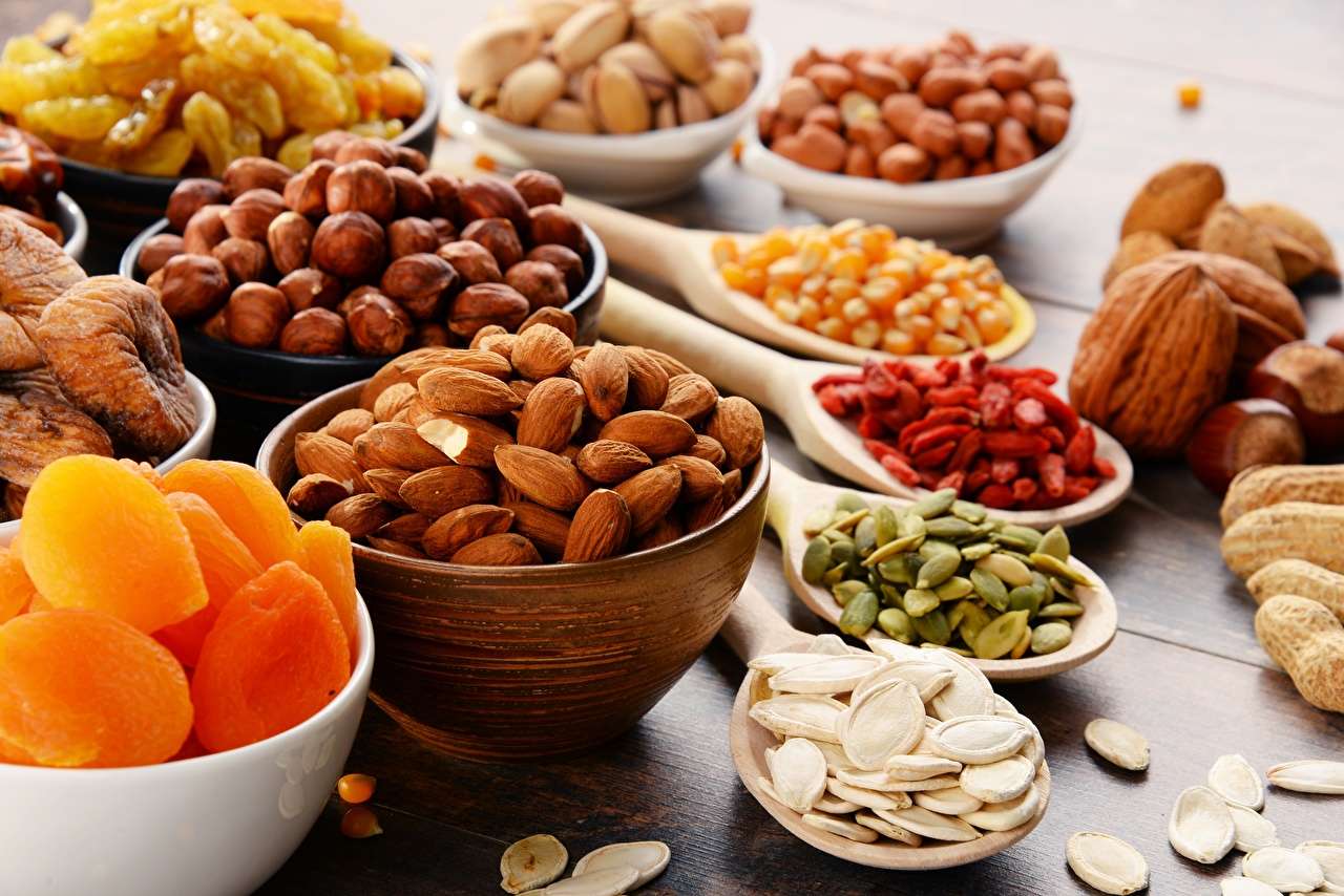 Nuts and Dried fruit Online-Puzzle