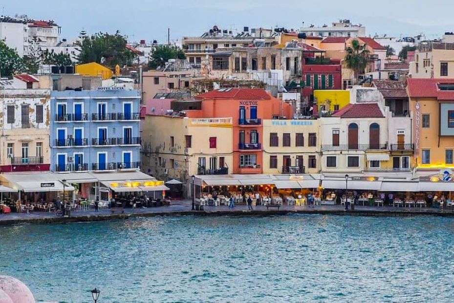 Ciudad portuaria de Chania de la isla de Creta rompecabezas en línea