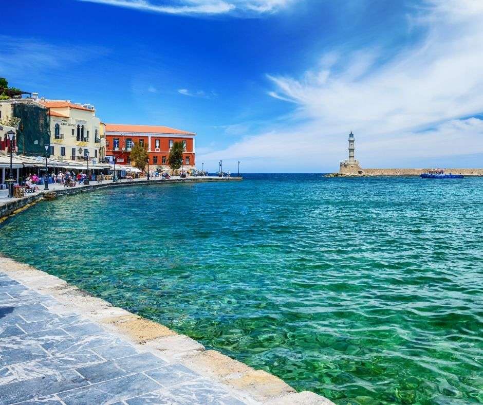 Остров Крит Портовый город Ханья онлайн-пазл