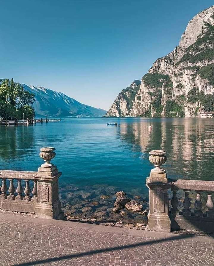 Jezero Garda online puzzle
