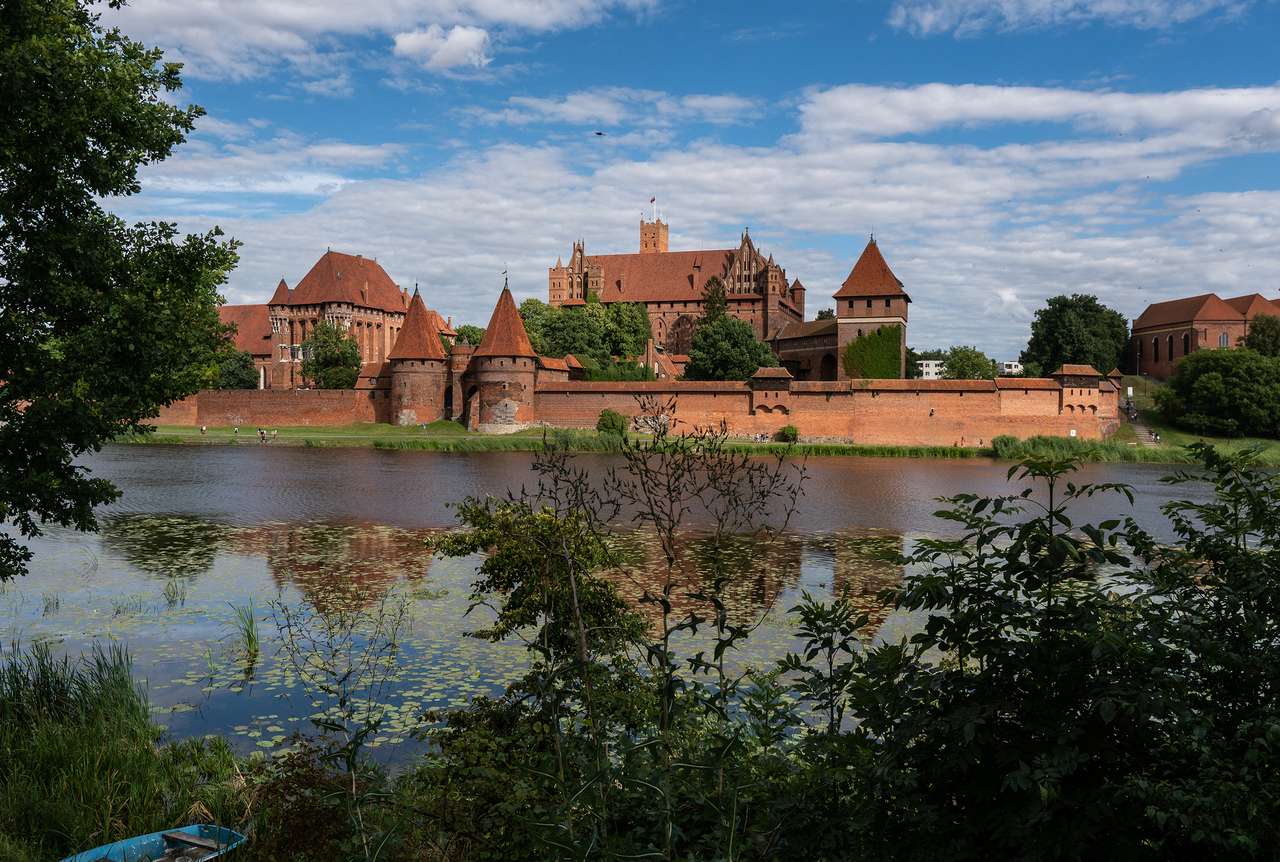 Malbork Castle online puzzle