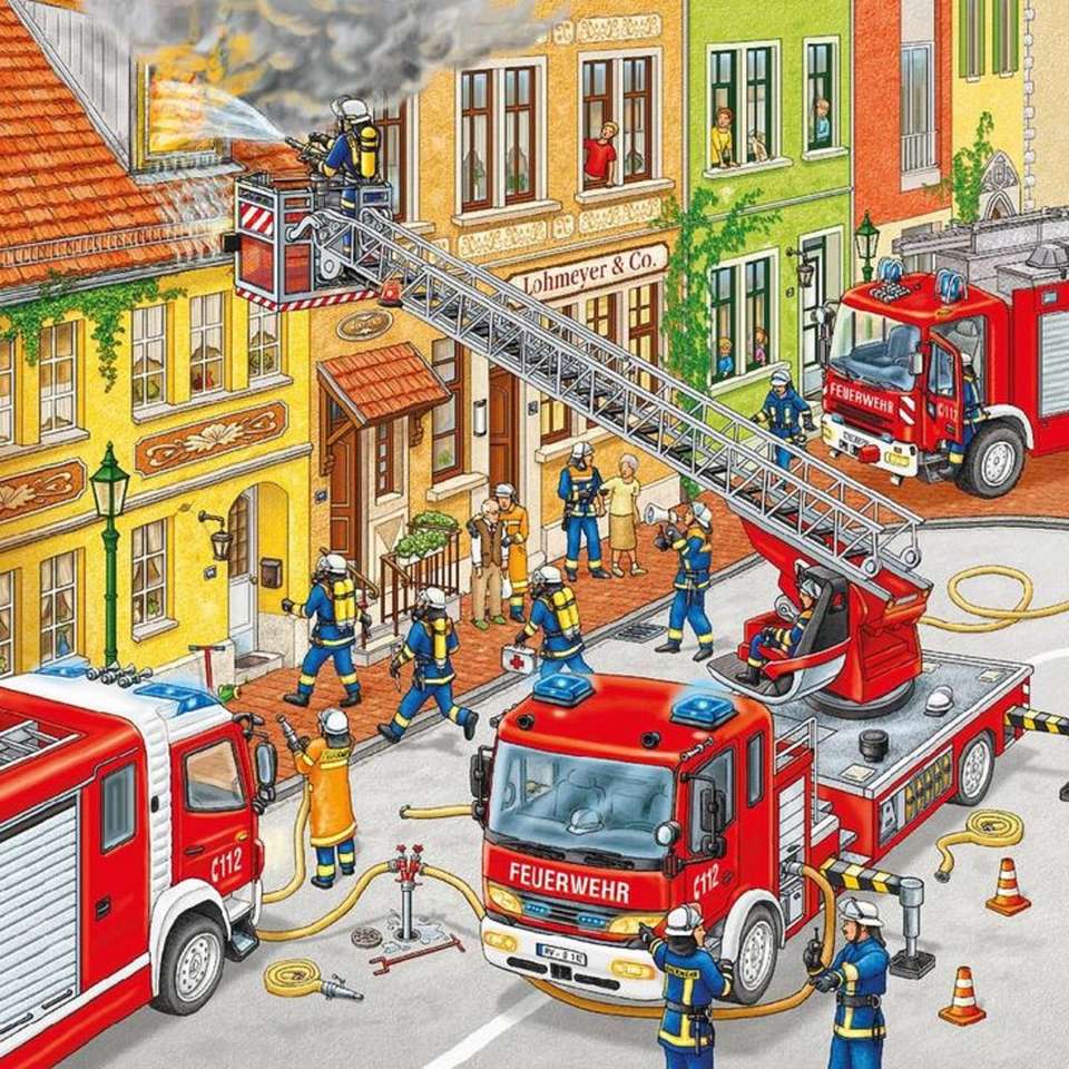 Les pompiers éteignent un incendie puzzle en ligne