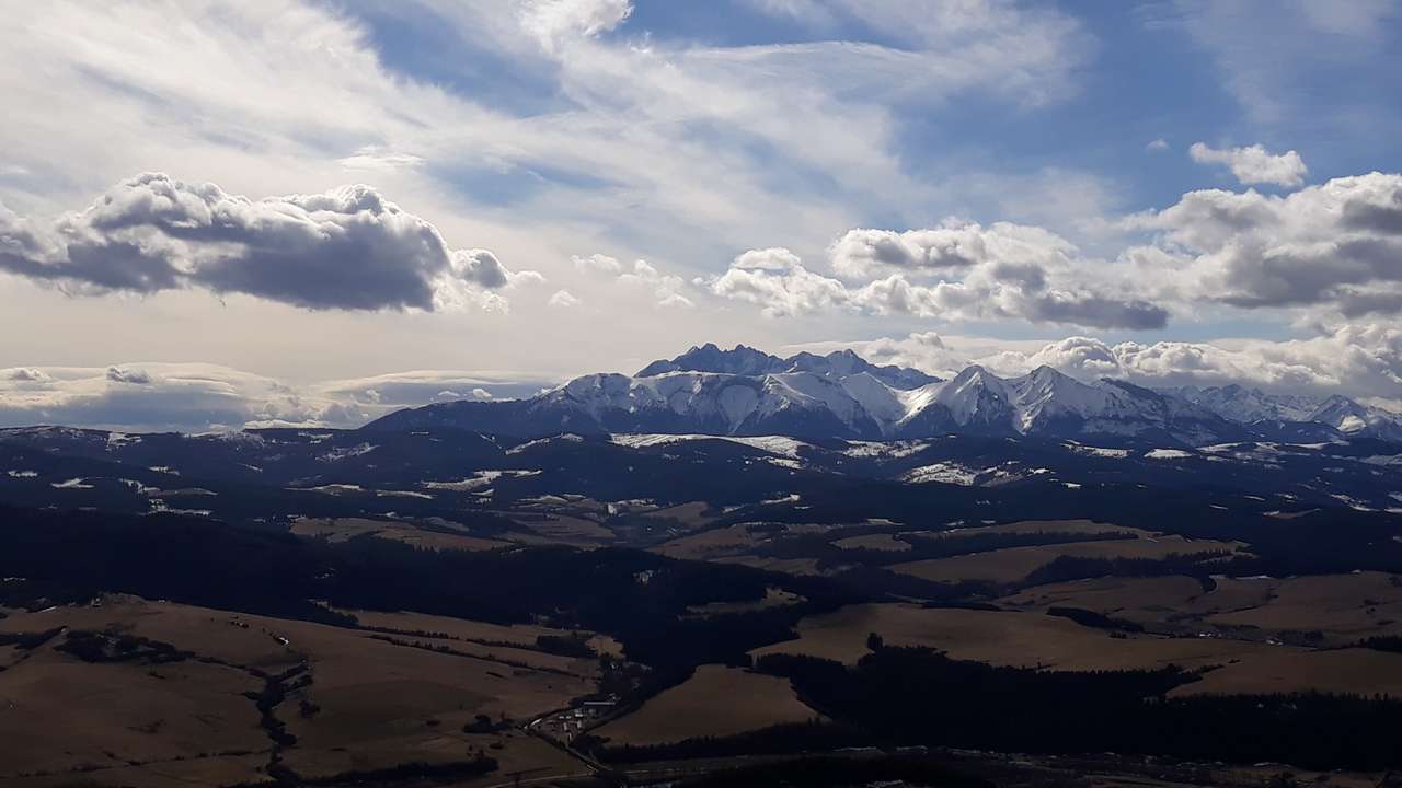 Montañas Tatra desde Trzy Korony rompecabezas en línea