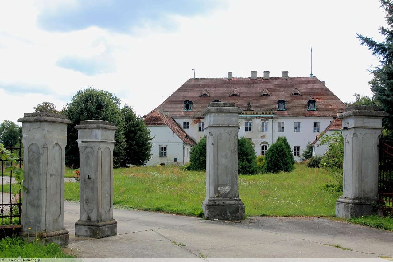 Palácio na província de Biecz Lubusz quebra-cabeças online