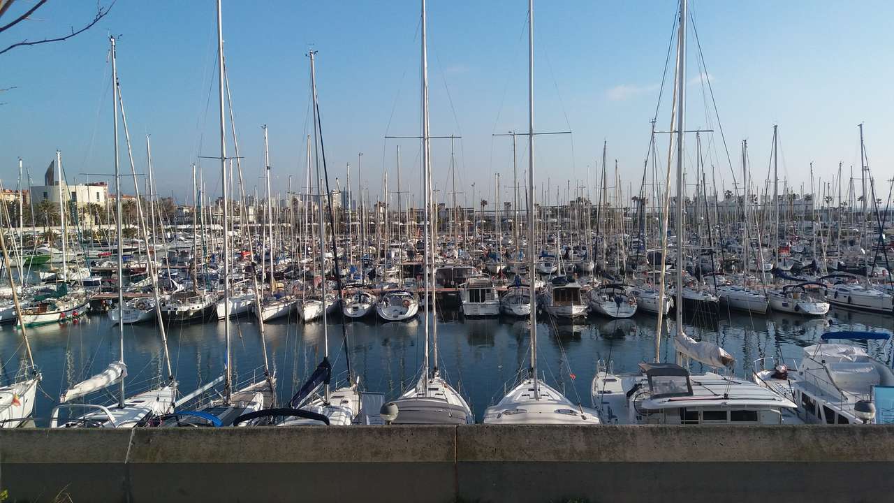 Испанско пристанище онлайн пъзел