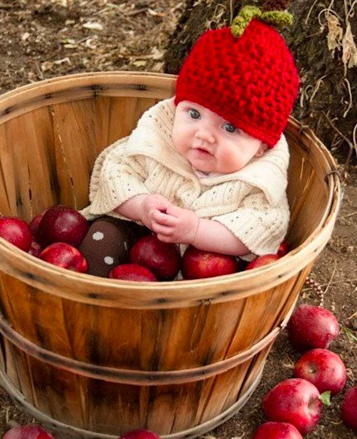 Sweet apple in a red cap :) jigsaw puzzle online