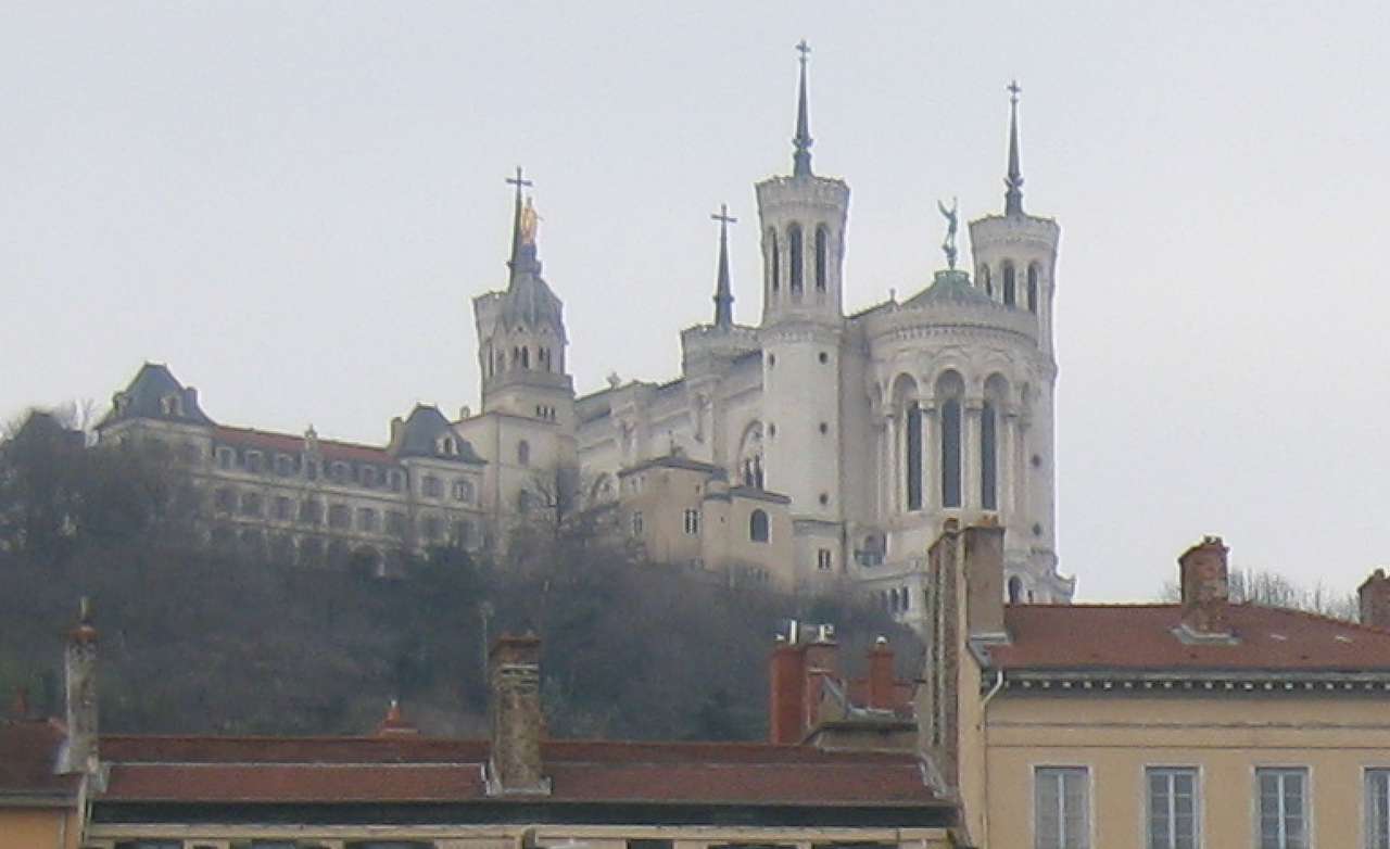 Catedral de St Jean, 5 de Lyon, Francia rompecabezas en línea