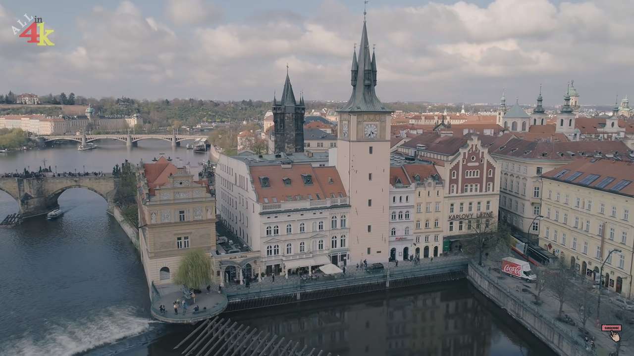 Aquaduct in de oude binnenstad, Praag legpuzzel online