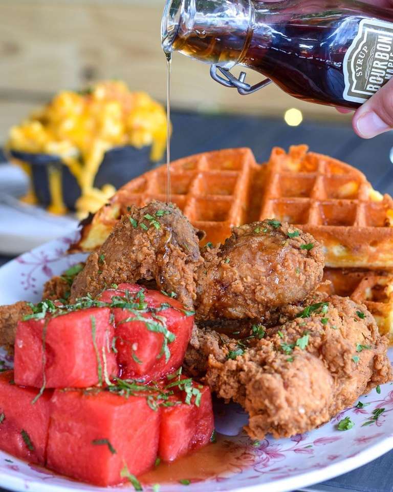 Fried Chicken & Waffles online puzzle