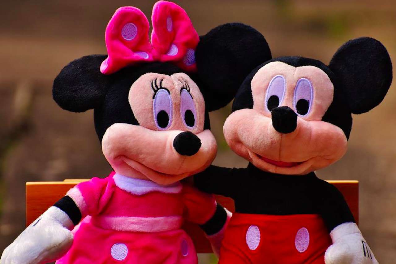 Doi șoareci Mickey puzzle online