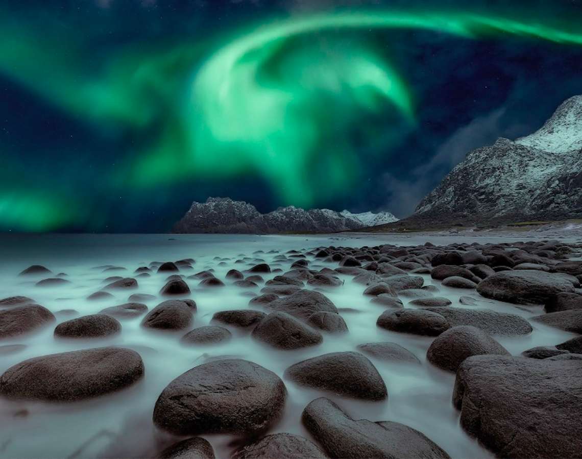 Aurora Boreal - que milagre da natureza puzzle online