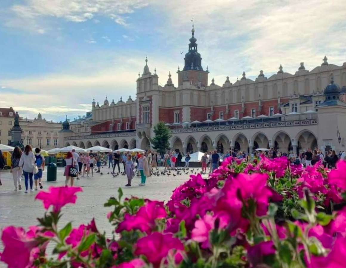 Polen-marknadstorget i Krakow pussel på nätet