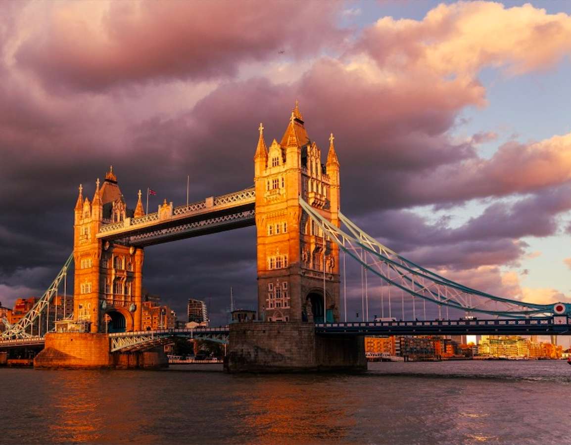 Puente de Londres-Tower al atardecer rompecabezas en línea