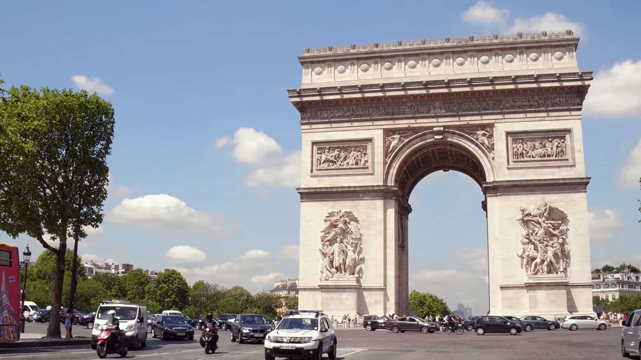 Путешествие по Парижу пазл онлайн