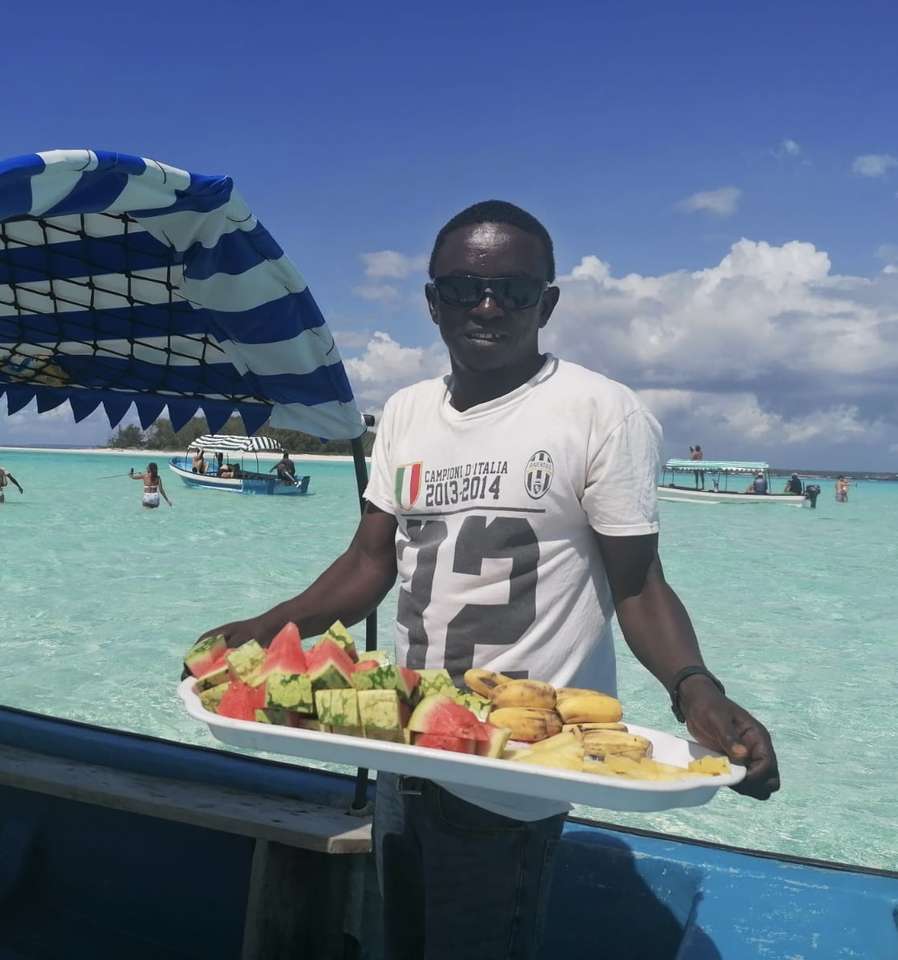 Venditore di frutta a Zanzibar puzzle online